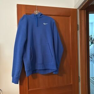 Nike men’s hooded sweatshirt